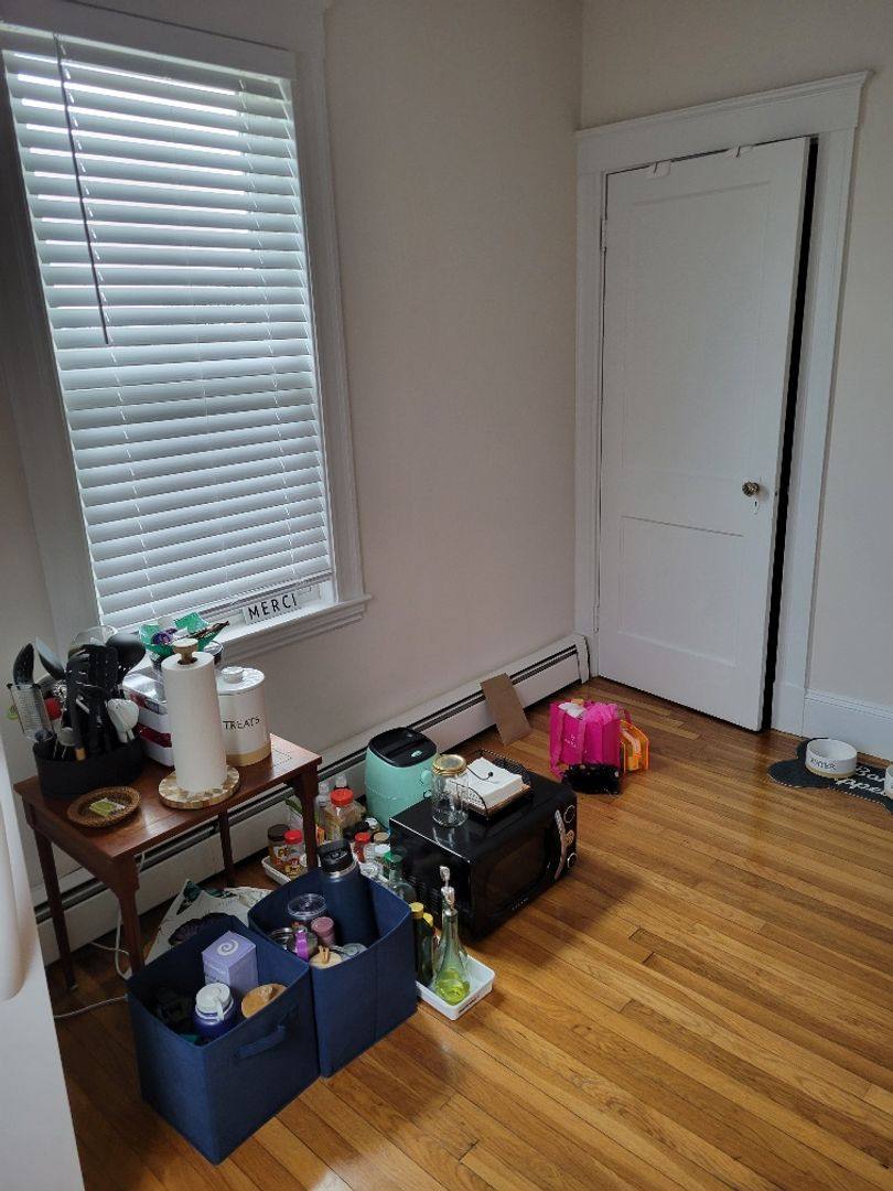 Apartment for rent at 6 School St, Salem, MA 01970