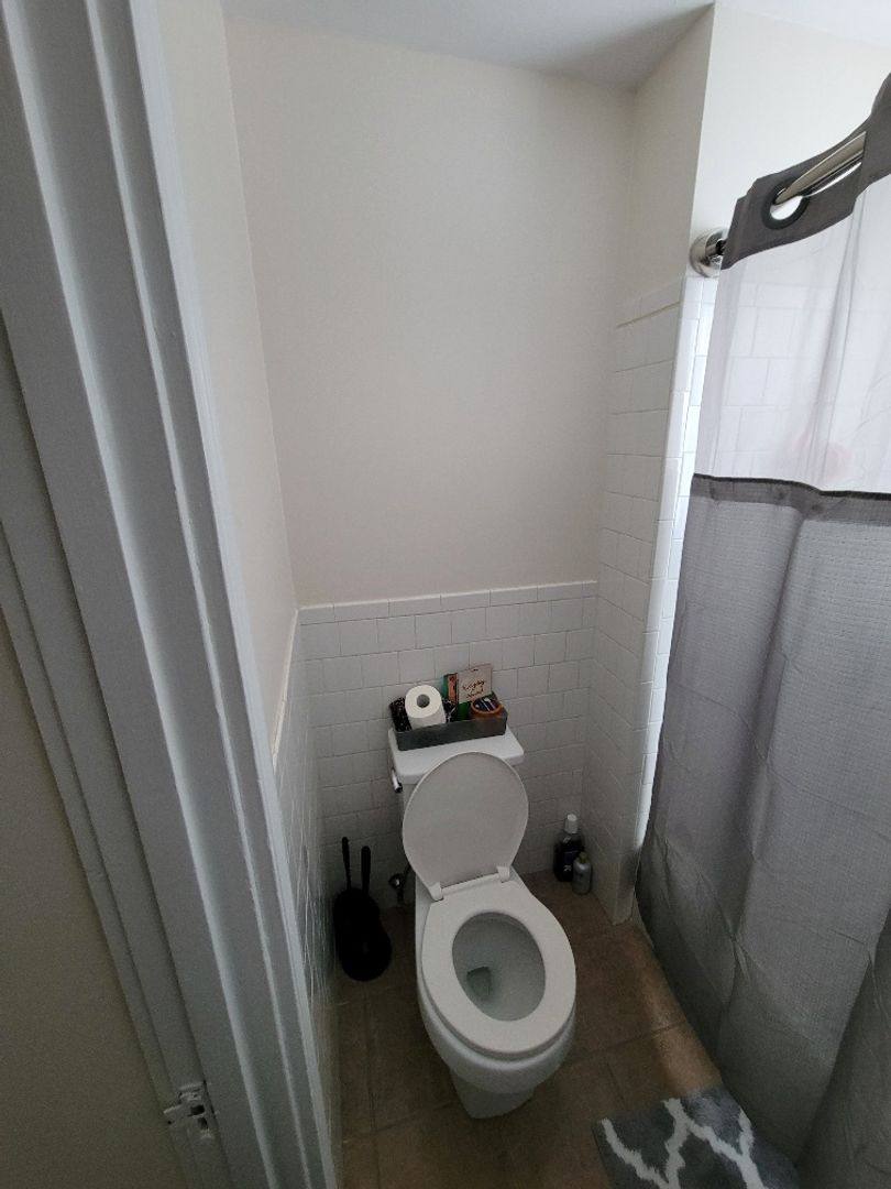 Apartment for rent at 6 School St, Salem, MA 01970