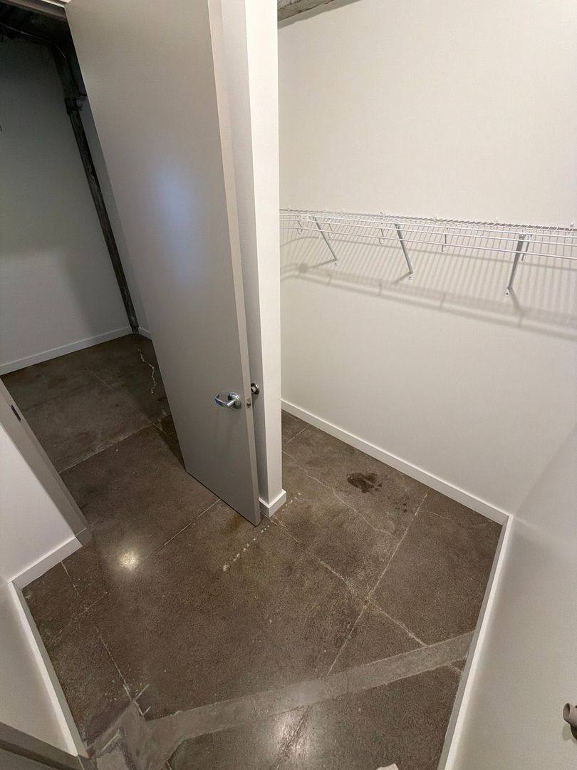Apartment for rent at 200 10th St, Des Moines, IA 50309