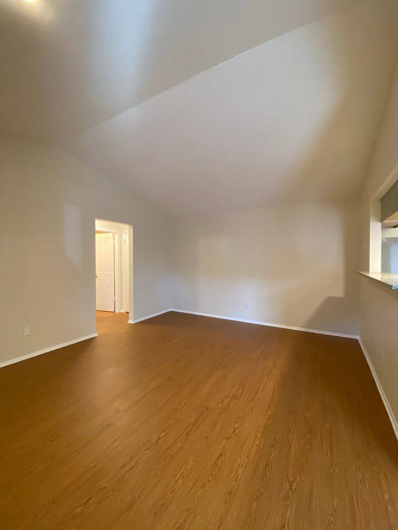 Apartment for rent at 11308 Ptarmigan Cove, Austin, TX 78758