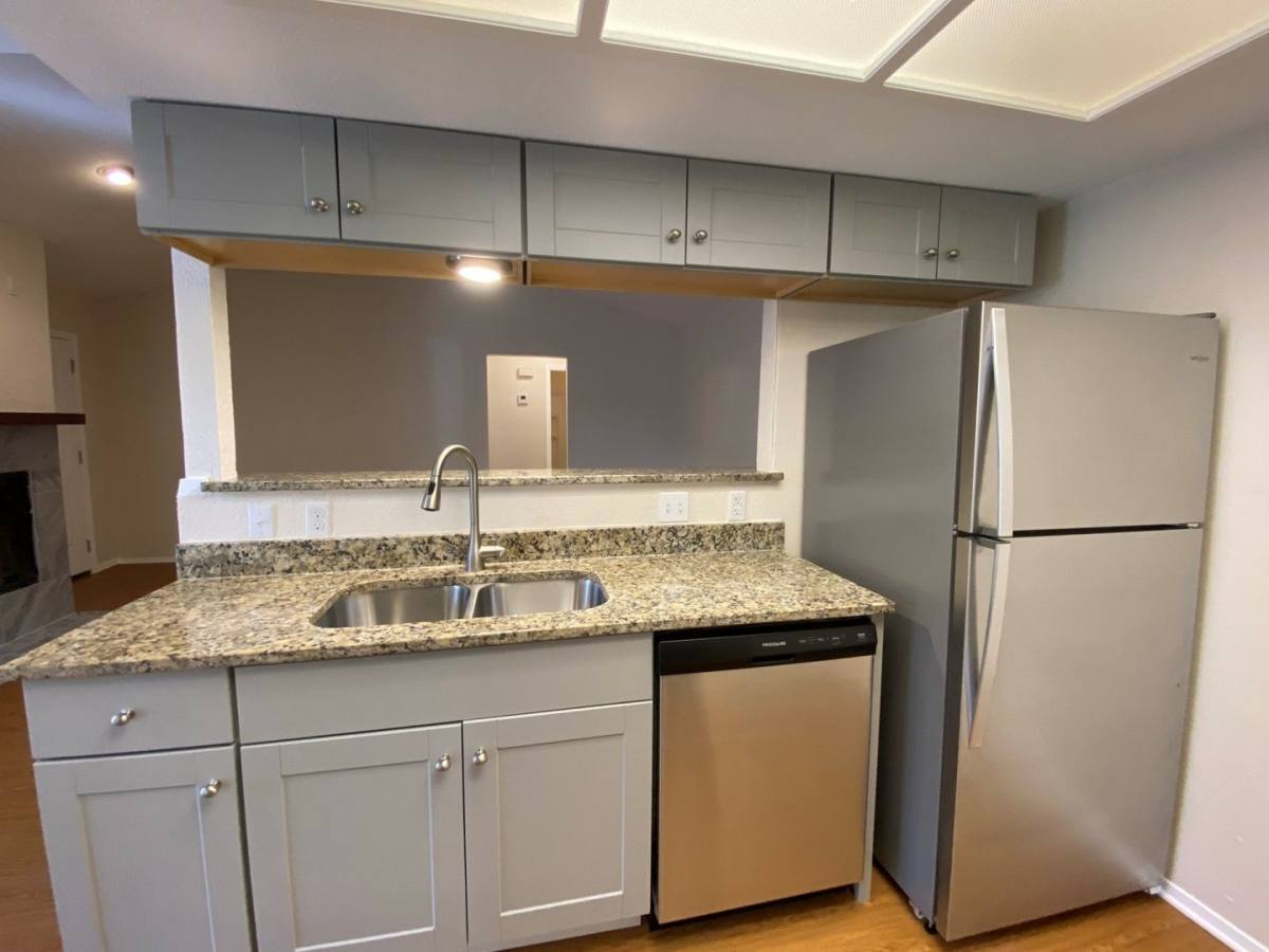 Apartment for rent at 11308 Ptarmigan Cove, Austin, TX 78758