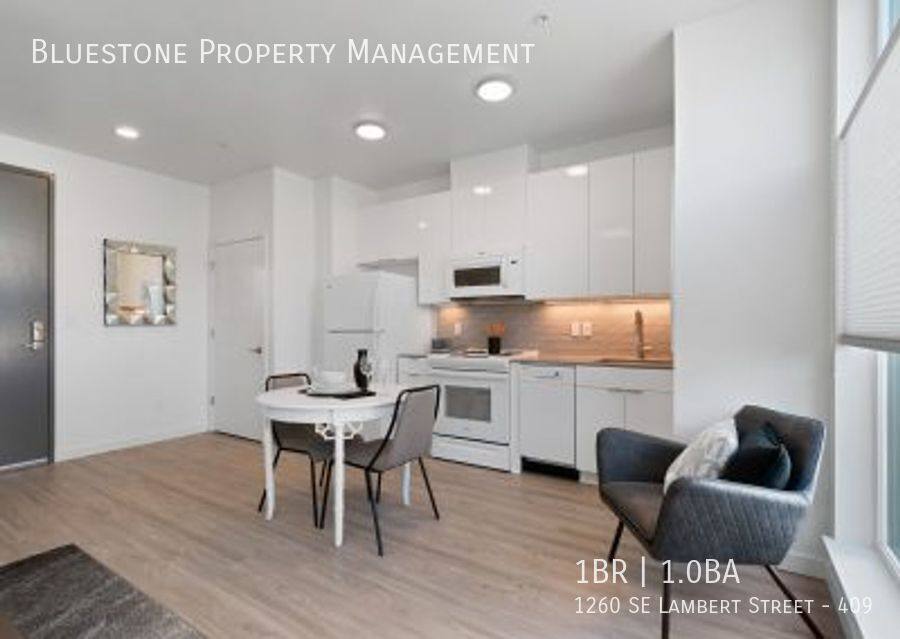 Apartment for rent at 1260 SE Lambert St #309, Portland, OR 97202