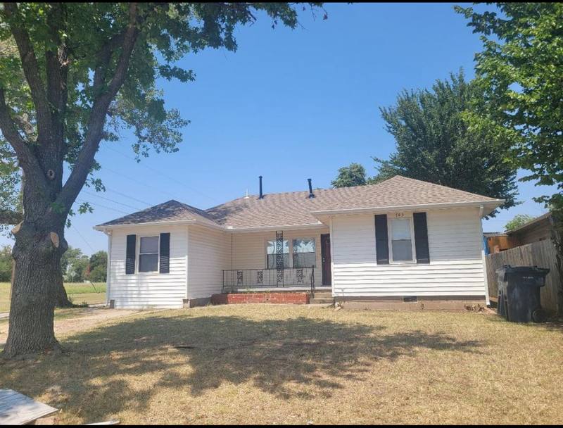 House for rent at 745 NW 89th St, Oklahoma City, OK 73114