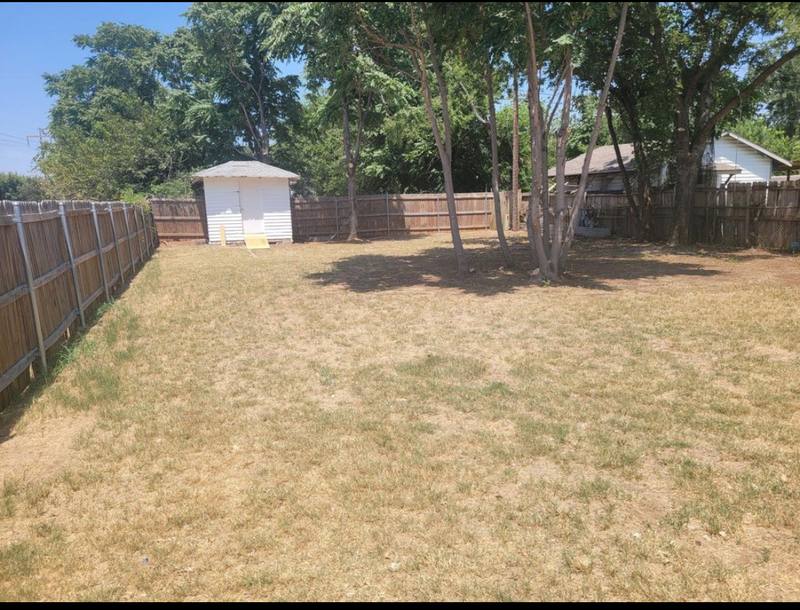 House for rent at 745 NW 89th St, Oklahoma City, OK 73114