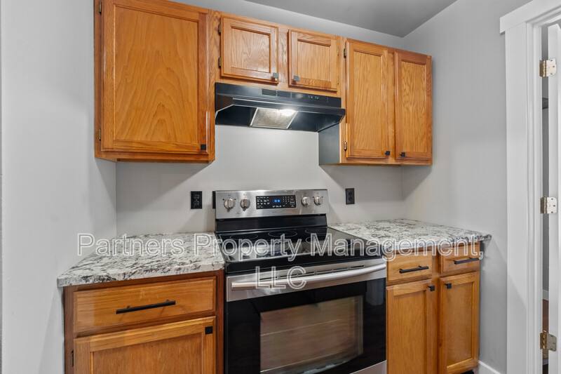 Apartment for rent at 825 N Leverett Ave #2, Fayetteville, AR 72701