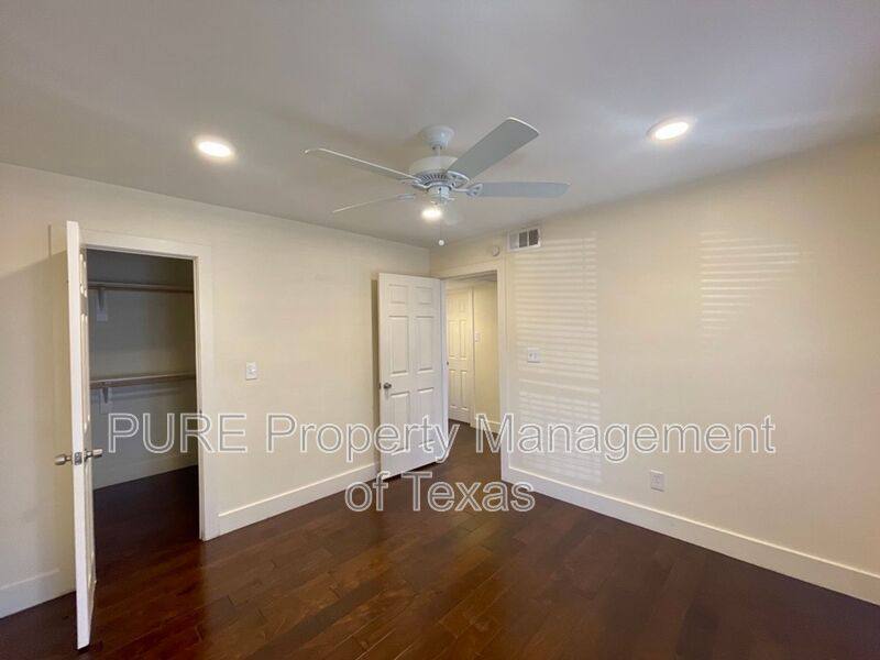 Condo for rent at 909 Reinli St #124, Austin, TX 78751