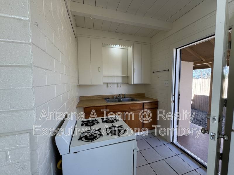 House for rent at 2631 N Fontana Ave #2, Tucson, AZ 85705