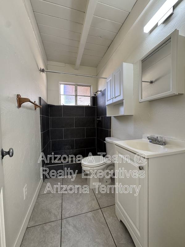House for rent at 2631 N Fontana Ave #2, Tucson, AZ 85705
