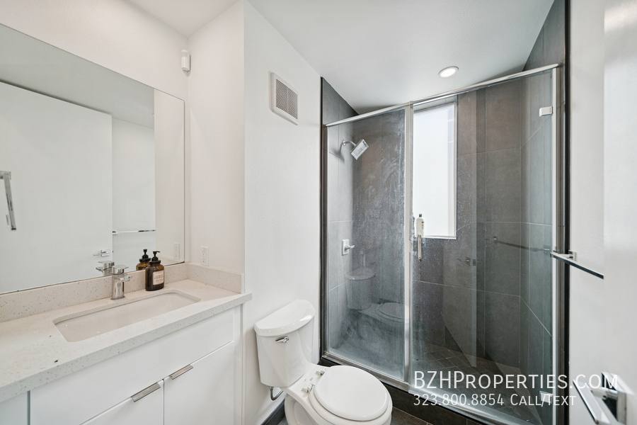 Townhouse for rent at 4525 St Elmo Dr #4523A, Los Angeles, CA 90019