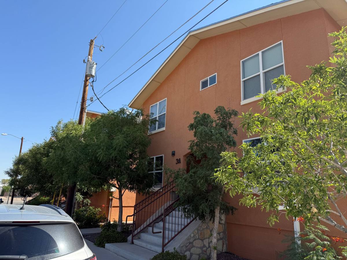 Apartment for rent at 7598 Diana Dr, El Paso, TX 79904