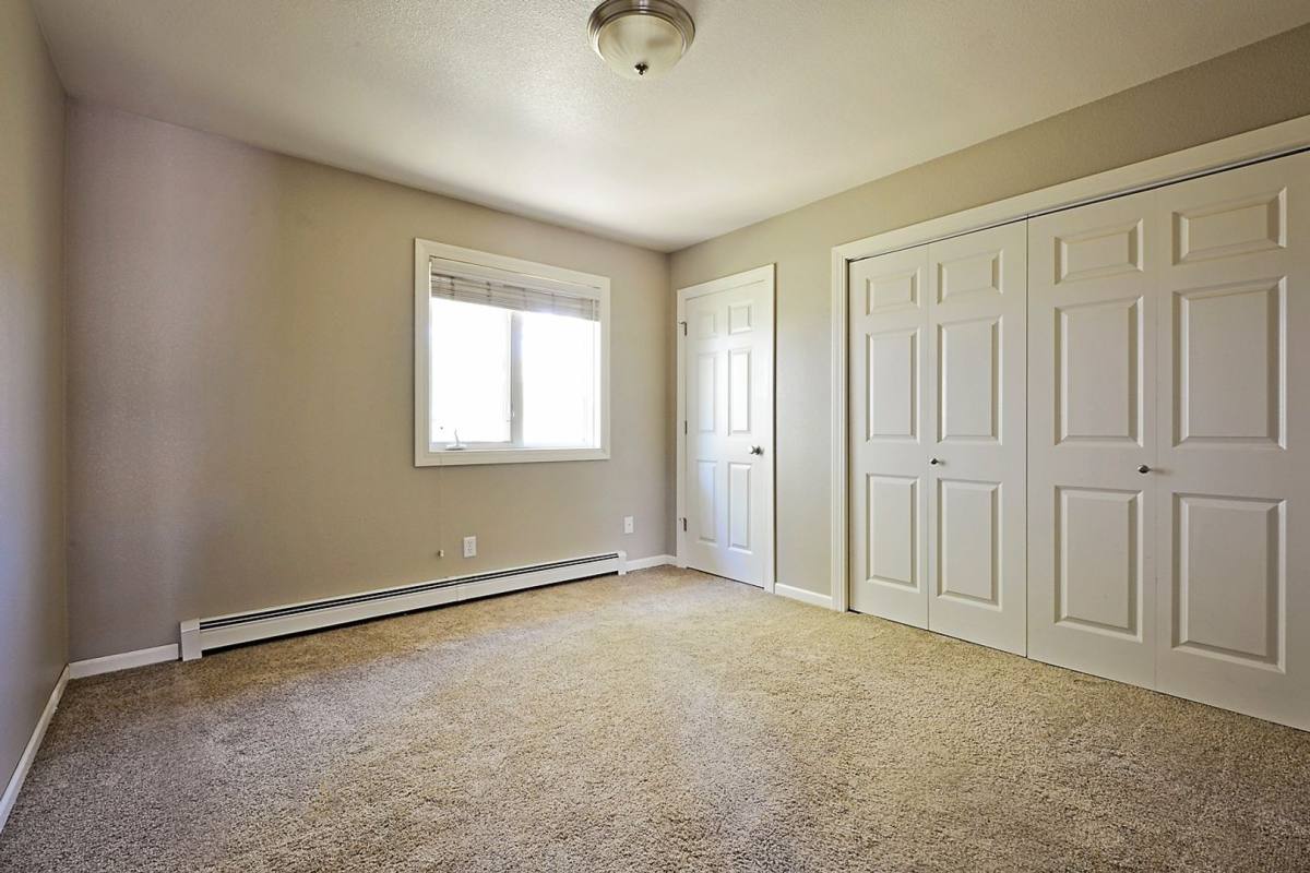 Apartment for rent at 1515 12th St NW, Minot, ND 58703