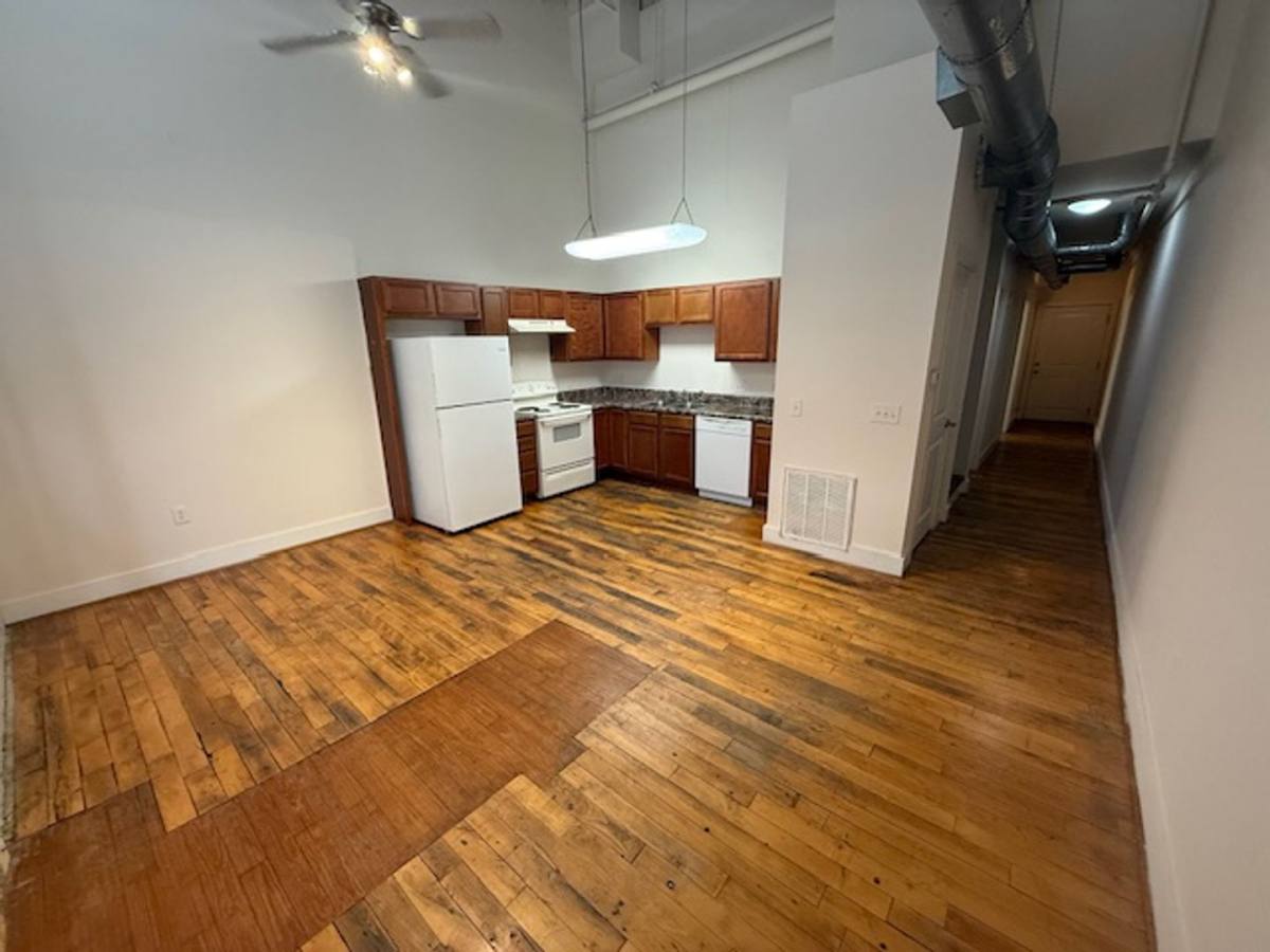 Apartment for rent at 614 Lynn St, Danville, VA 24541
