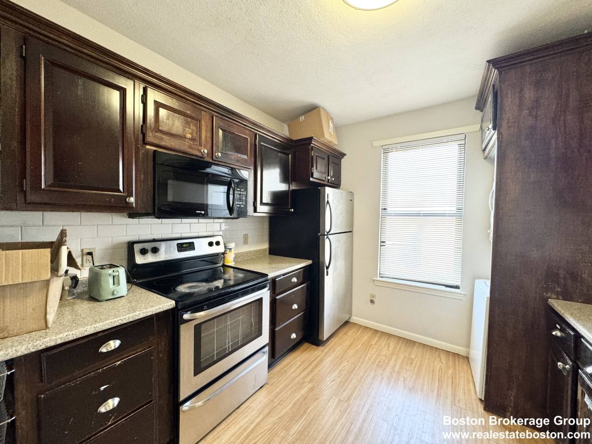 Apartment for rent at 1578 Tremont St #4, Roxbury Crossing, MA 02120