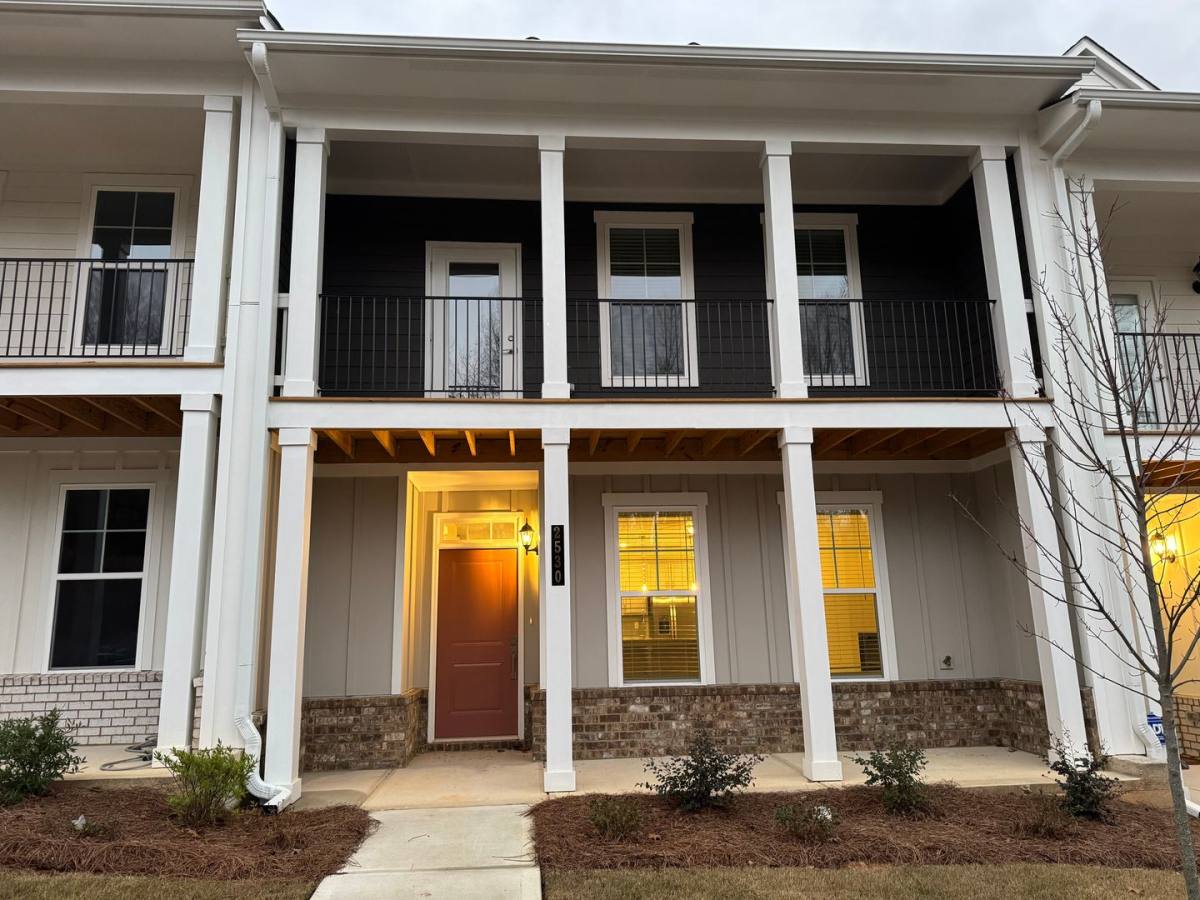 House for rent at 2530 Harbor Ridge Pass, Gainesville, GA 30507