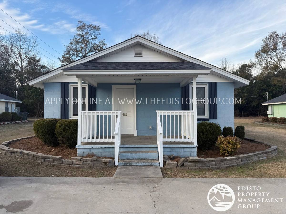 House for rent at 587 Bayne St, Orangeburg, SC 29115