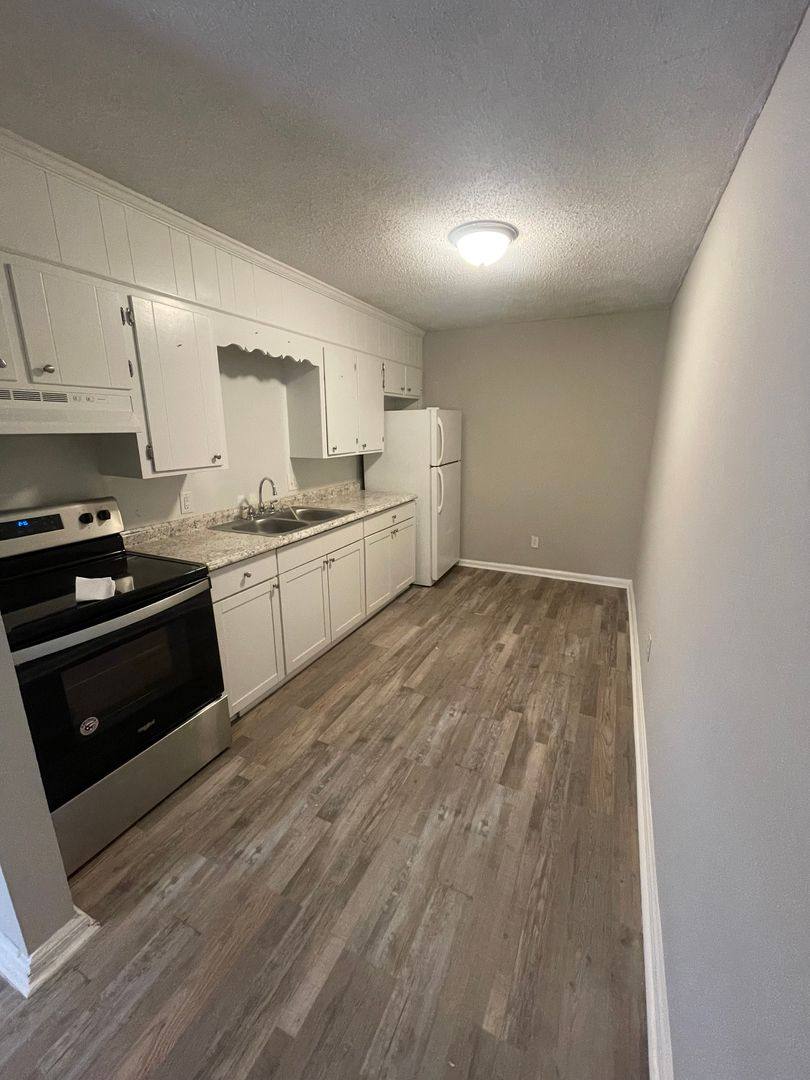 651 Kingston Ave, Rocky Mount, NC 27803 - Apartment For Rent - Image 3