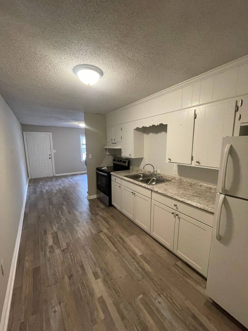 651 Kingston Ave, Rocky Mount, NC 27803 - Apartment For Rent - Image 4