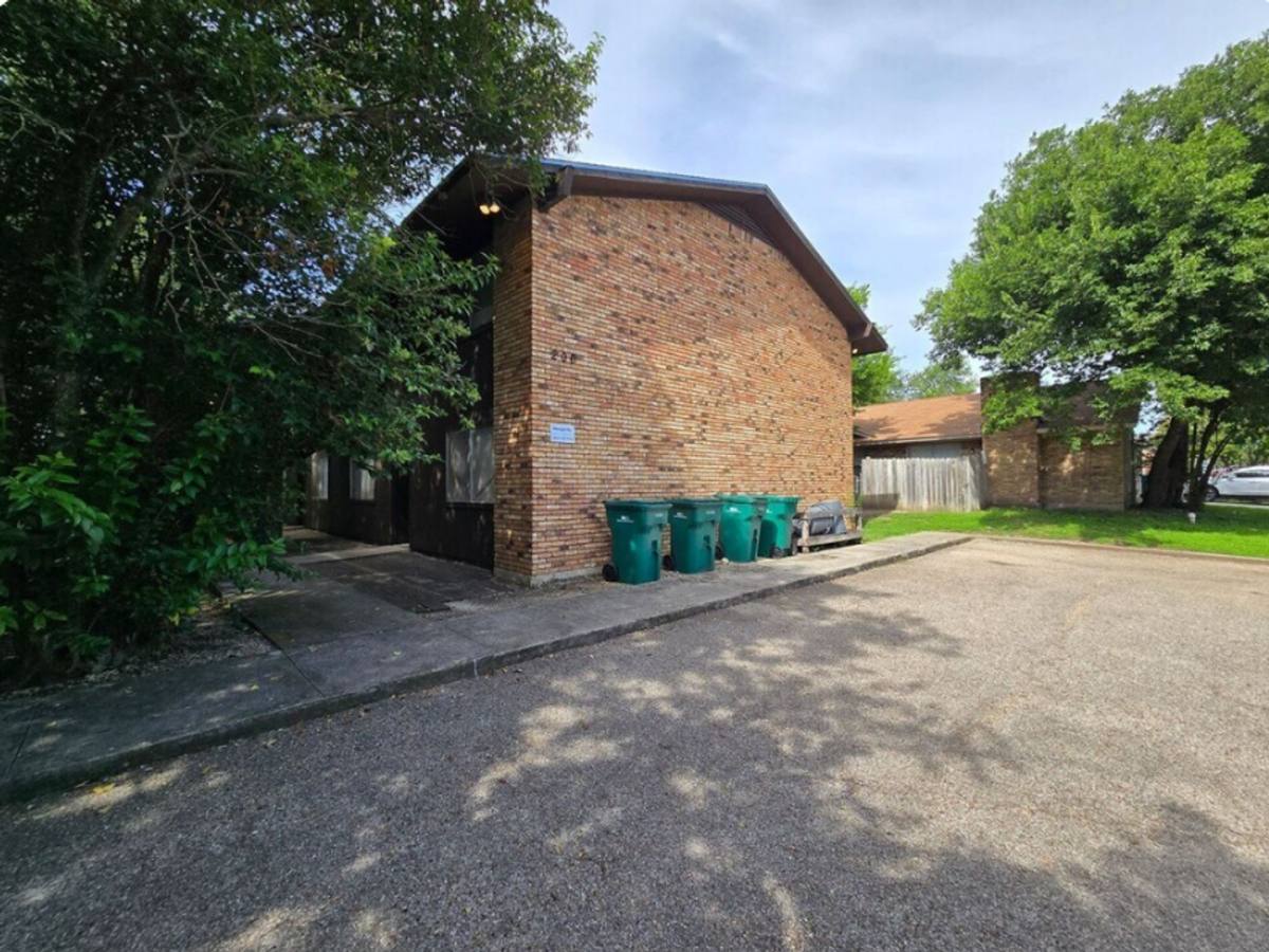 Apartment for rent at 206 W Mockingbird Lane #D, Harker Heights, TX 76548