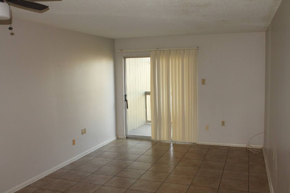 House for rent at 233 Riverbend Dr, Mobile, AL 36605