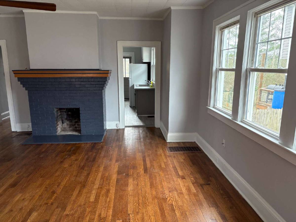 House for rent at 25 Walton St, Asheville, NC 28801