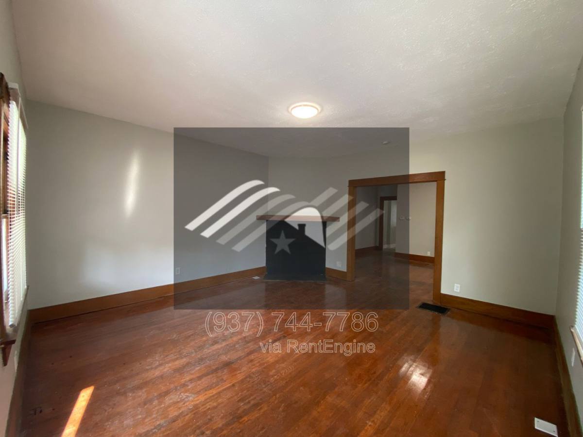 Apartment for rent at 26 W Beechwood Ave, Dayton, OH 45405