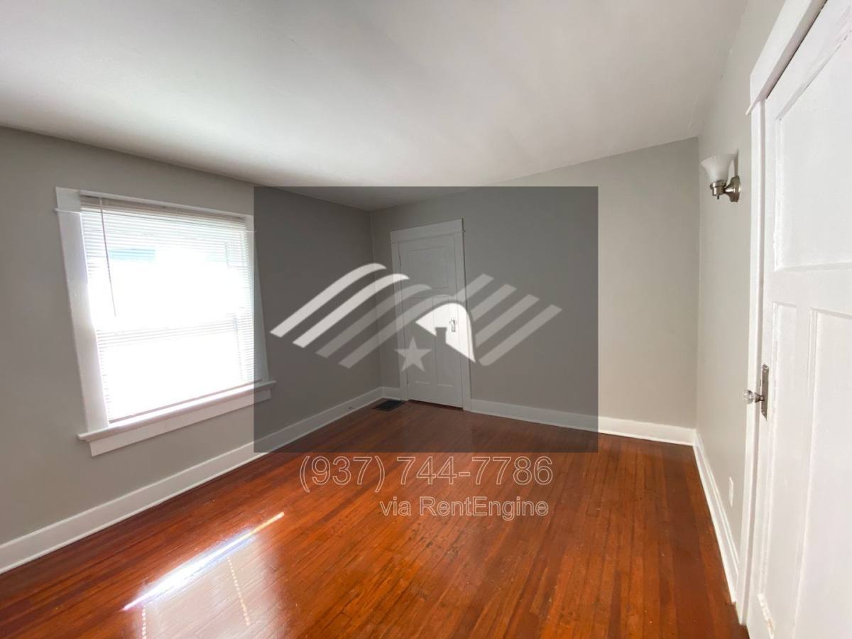 Apartment for rent at 26 W Beechwood Ave, Dayton, OH 45405
