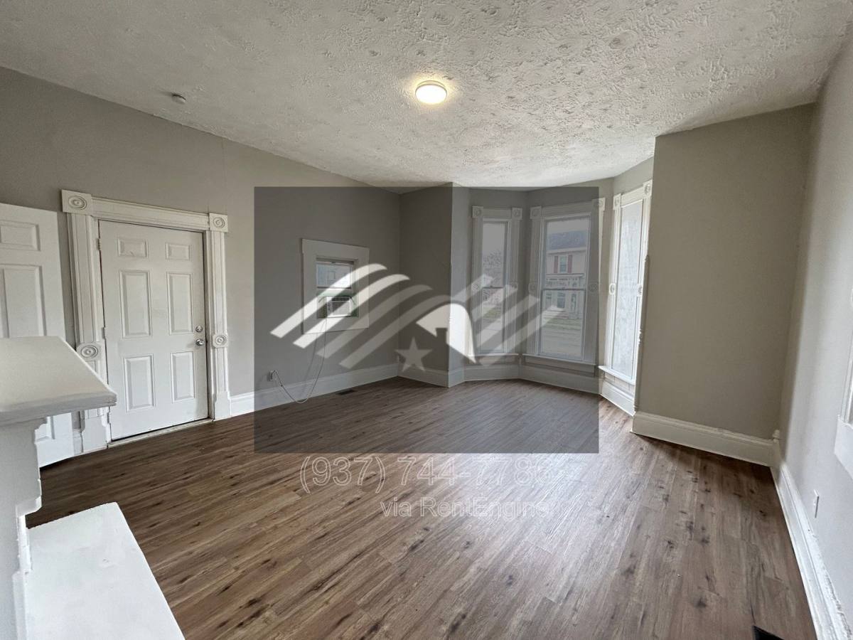 Apartment for rent at 815 S Main St, Franklin, OH 45005