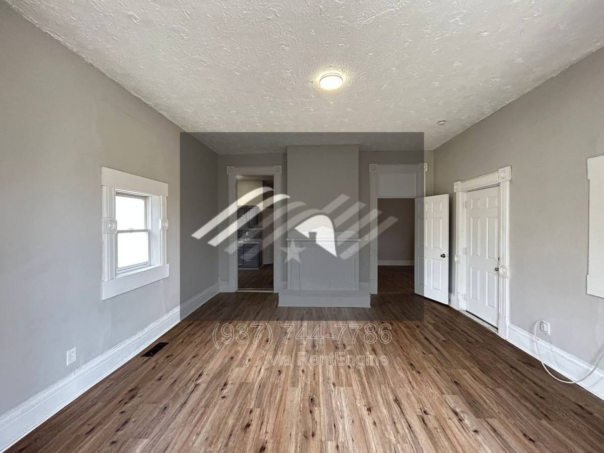 Apartment for rent at 815 S Main St, Franklin, OH 45005