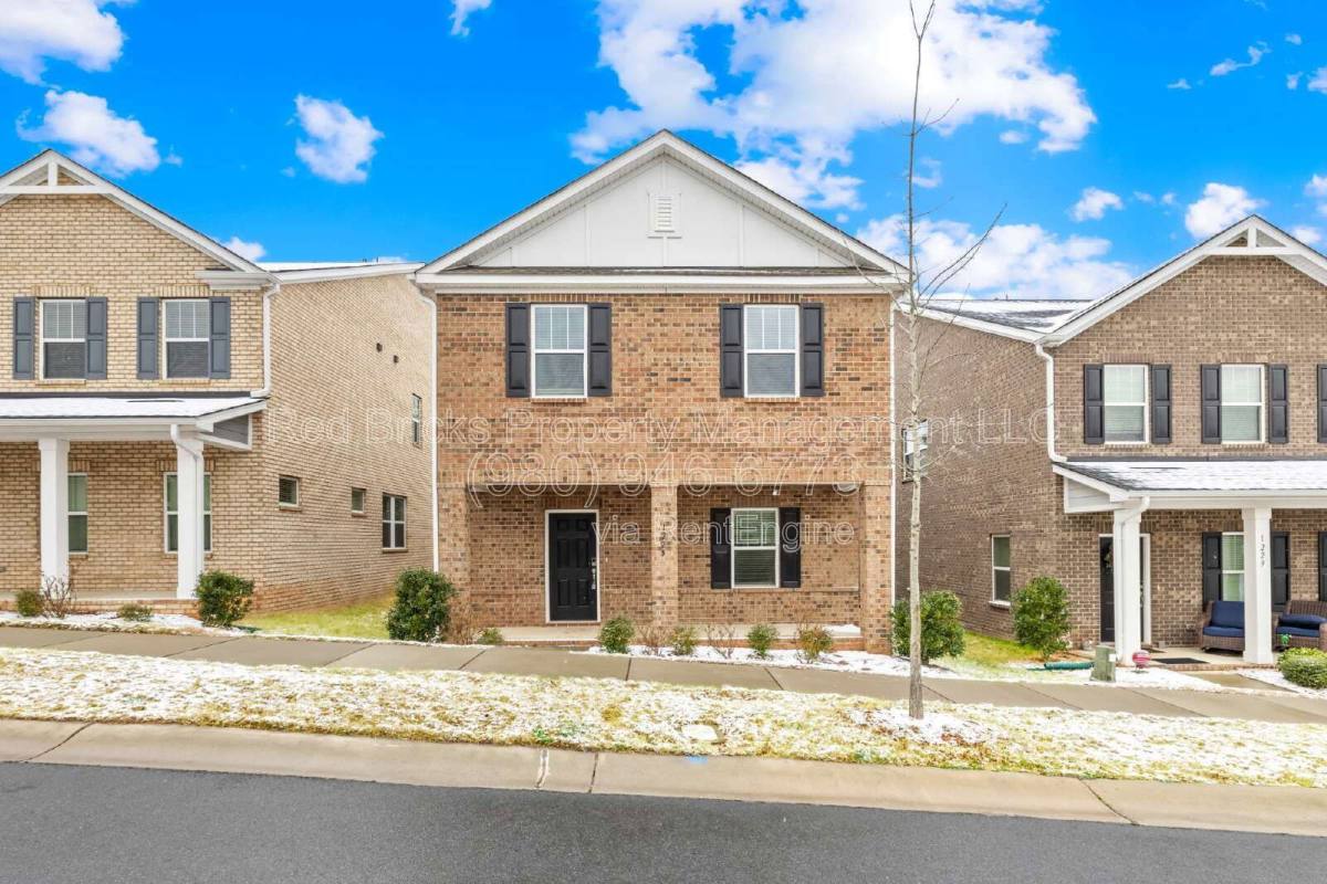 House for rent at 1225 Colgher St, Charlotte, NC 28227