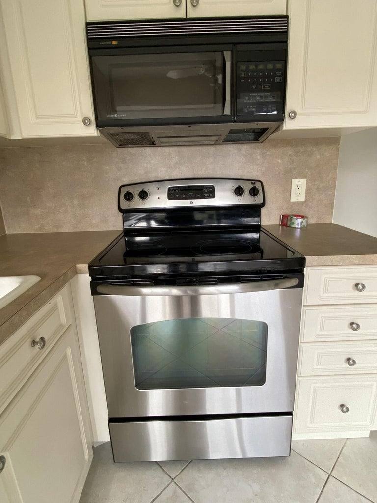 Condo for rent at 5621 Coach House Circle #D, Boca Raton, FL 33486
