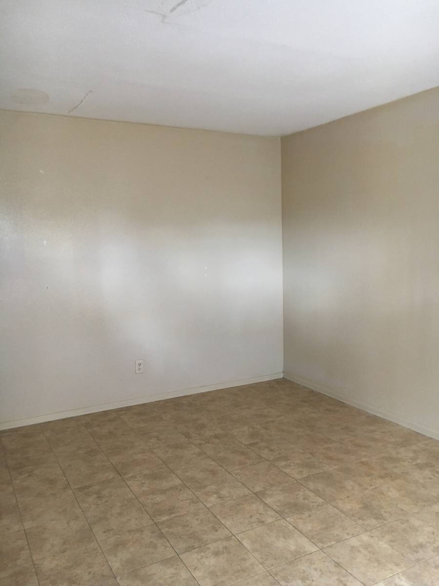 Apartment for rent at 303 E Reagan Rd #D, Beeville, TX 78102
