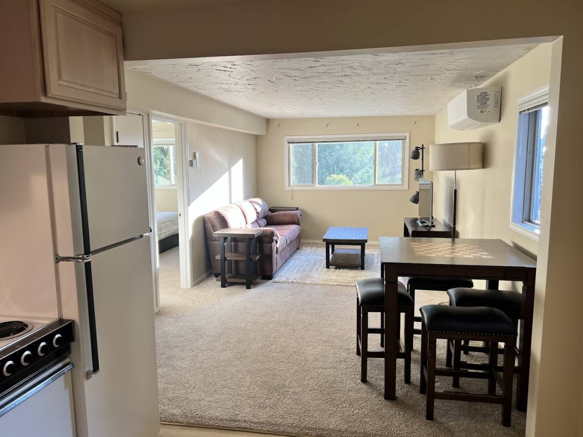 Apartment for rent at 12417 NE 109th Place, Kirkland, WA 98033