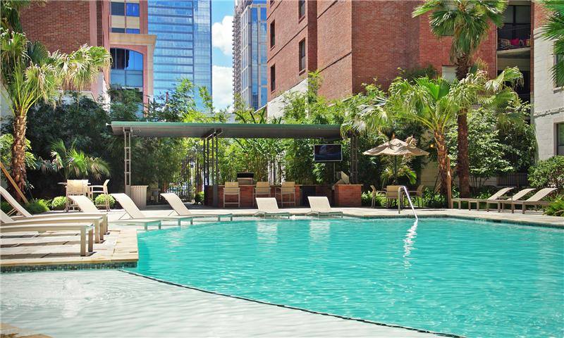 Apartment for rent at 501 Crawford St #B6-72, Houston, TX 77002