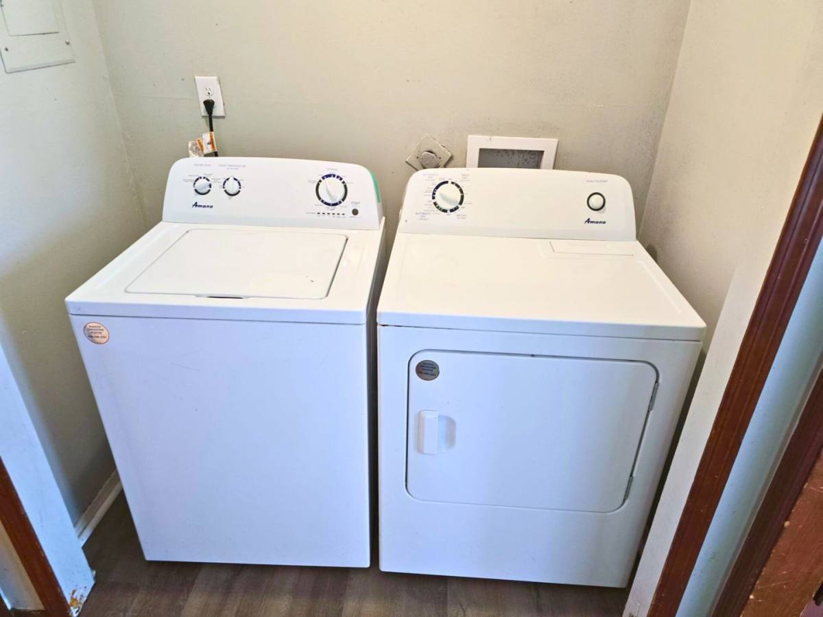 Townhouse for rent at 222 W Centennial Ave, Muncie, IN 47303