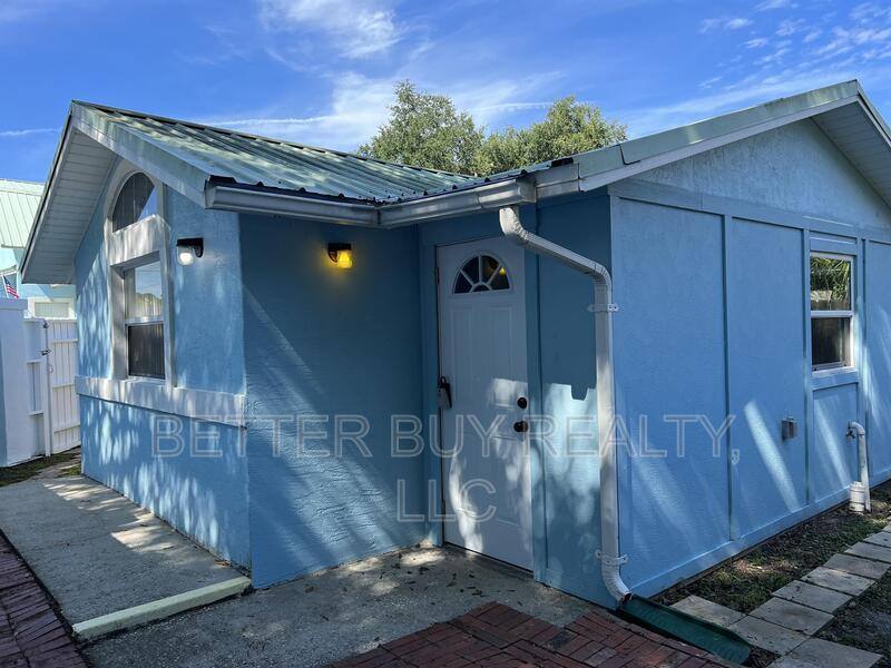 Apartment for rent at 300 N Church St #A, Bunnell, FL 32110