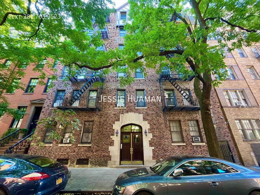 Condo for rent at 26 Grove St #3, New York, NY 10014