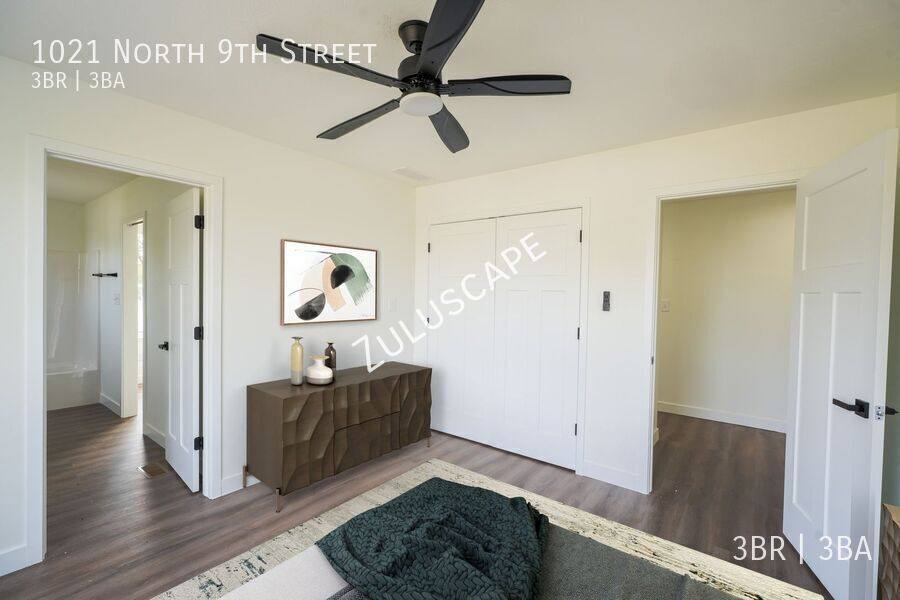 Townhouse for rent at 1021 N 9th St, Elwood, IN 46036
