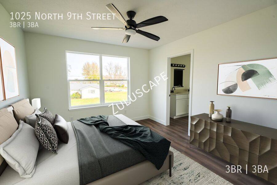 Townhouse for rent at 1025 N 9th St, Elwood, IN 46036