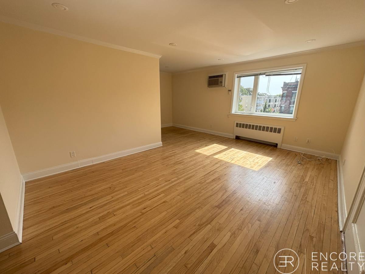Apartment for rent at 72 Saint Paul St #12, Brookline, MA 02446