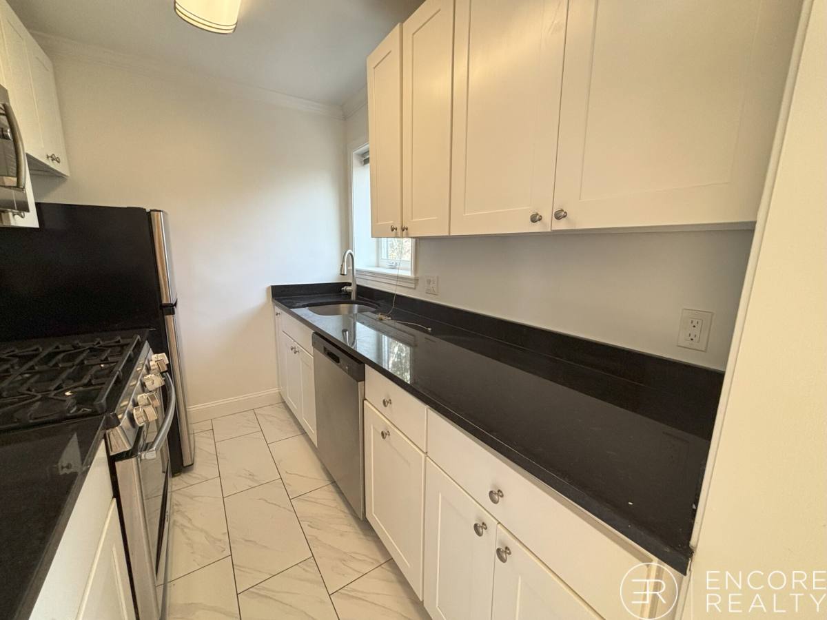 Apartment for rent at 72 Saint Paul St #12, Brookline, MA 02446