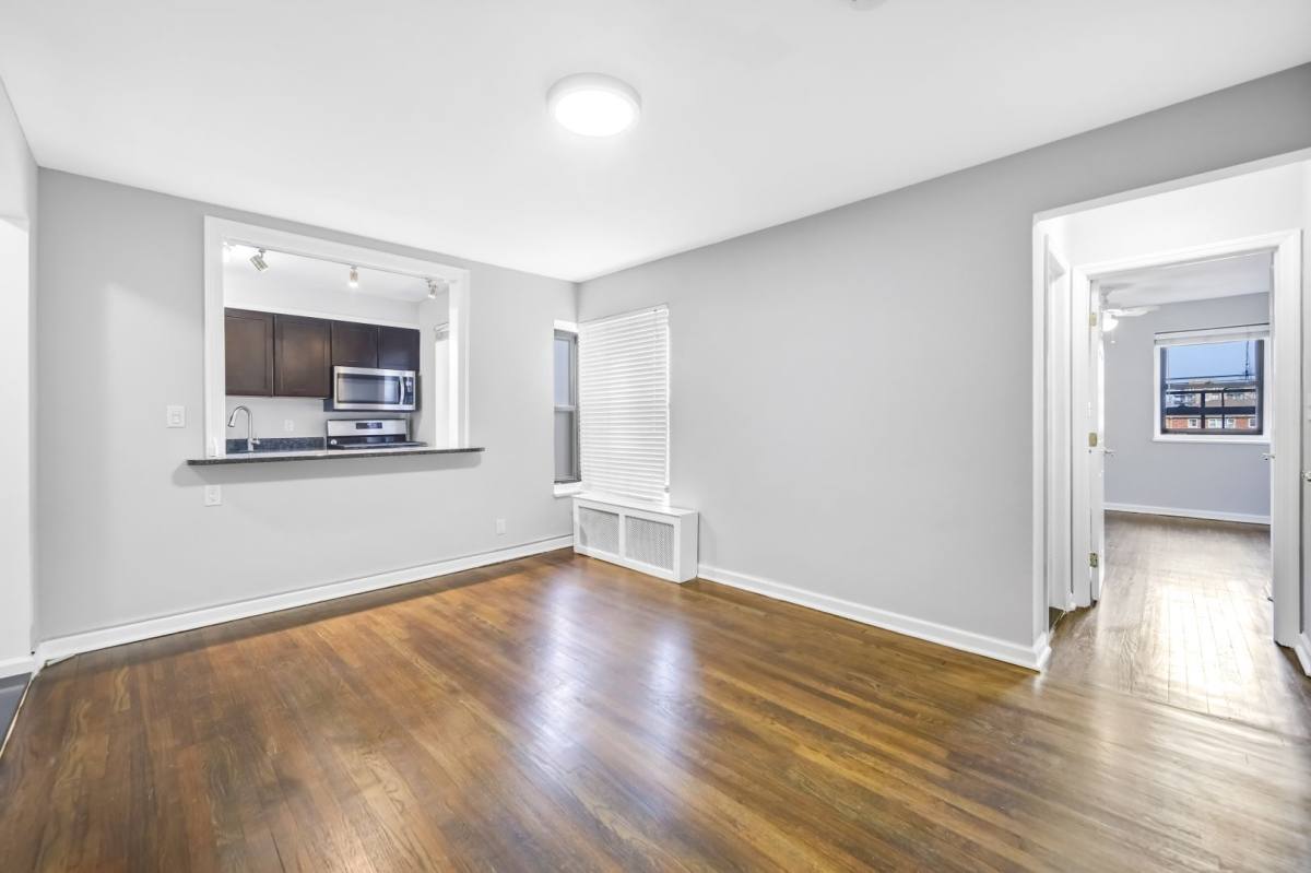 Apartment for rent at 2339 Hudson Terrace, Fort Lee, NJ 07024