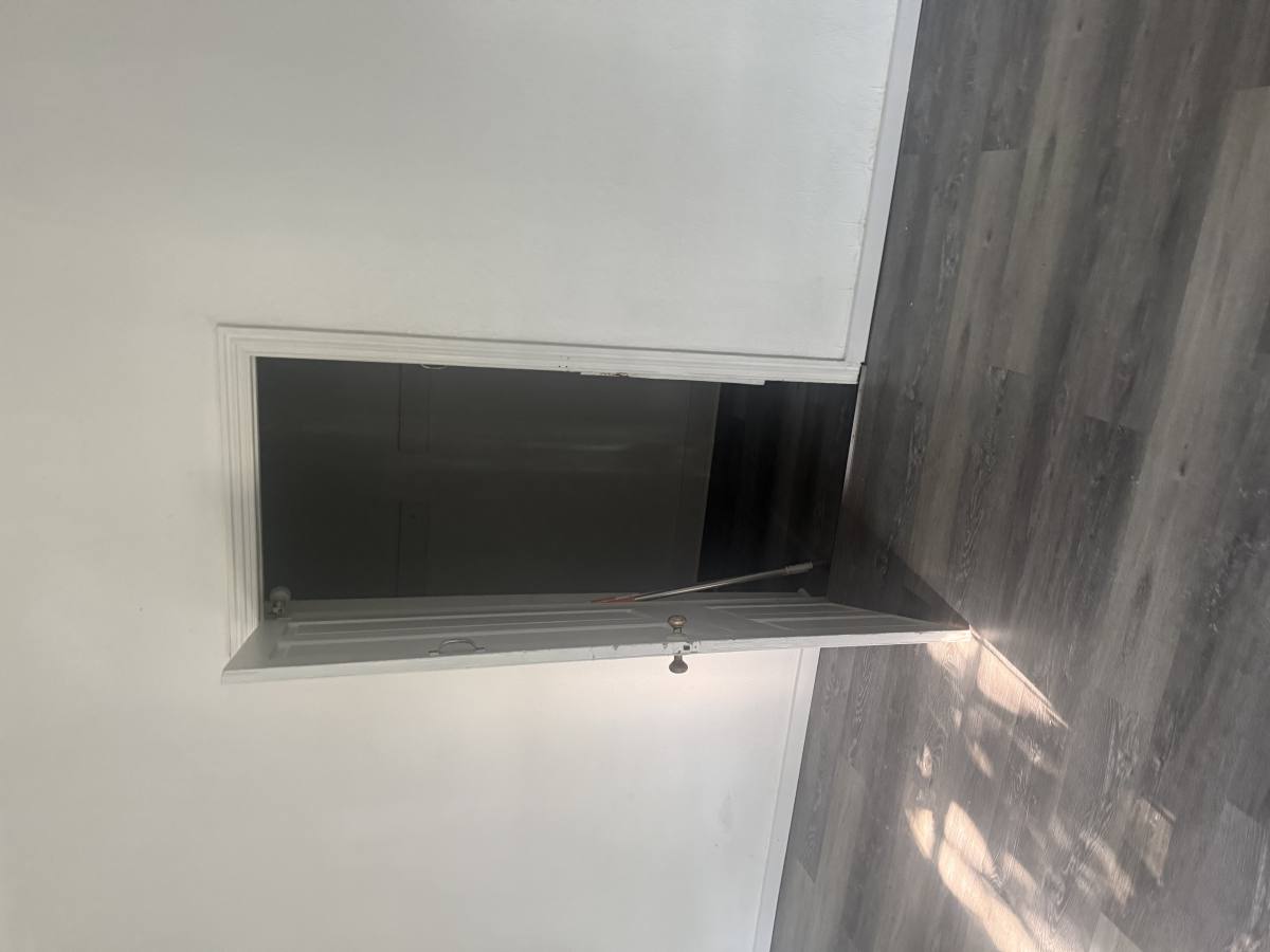 Apartment for rent at 1304 Oak Lane #2-E, Philadelphia, PA 19126