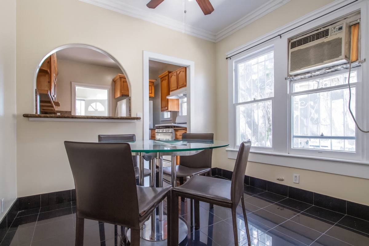 House for rent at 3109 S Catalina St, Los Angeles, CA 90007