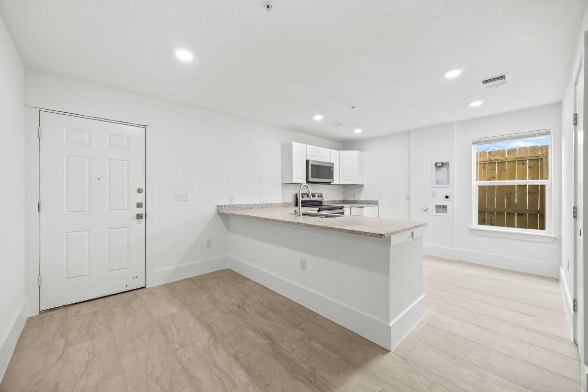 Apartment for rent at 138 Ware Blvd, San Antonio, TX 78221