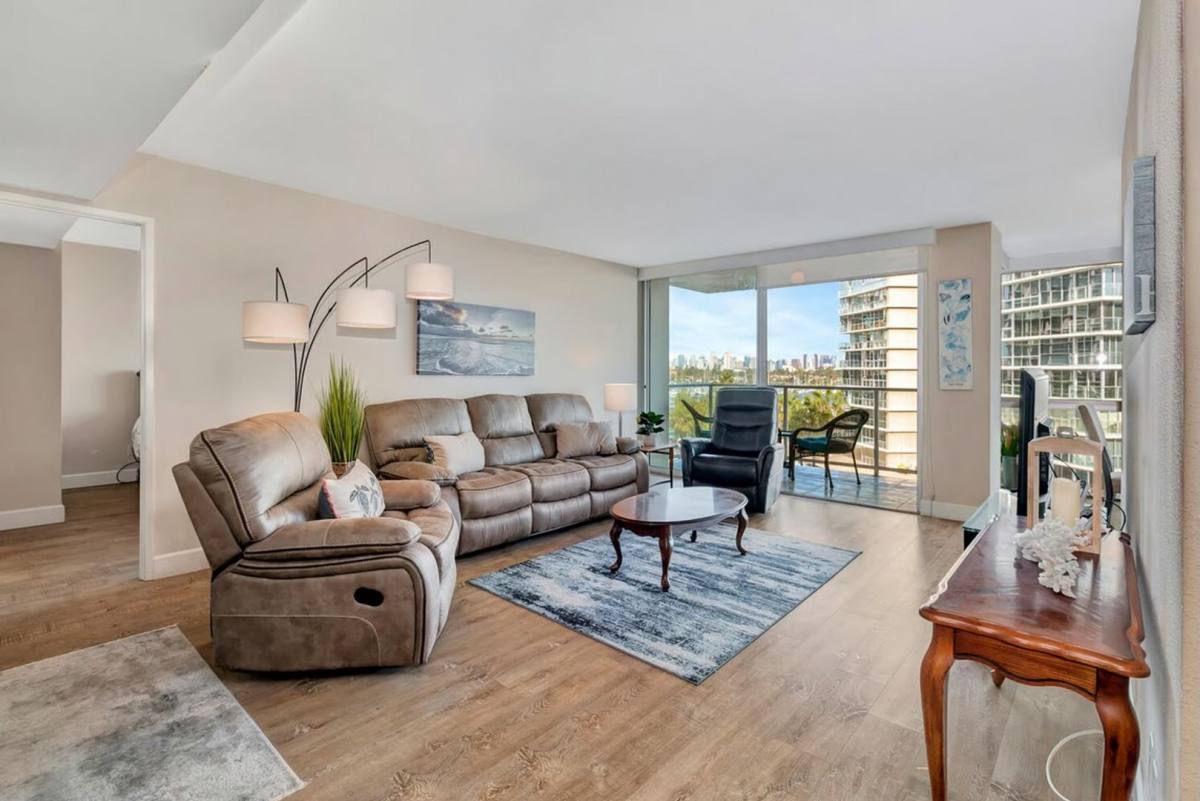 Apartment for rent at 1760 Avenida Del Mundo, Coronado, CA 92118