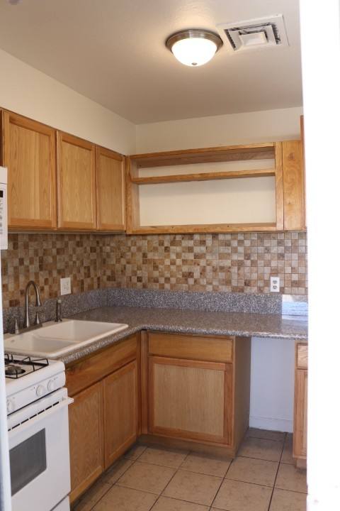 Townhouse for rent at 3955 Visby Lane, Las Vegas, NV 89119