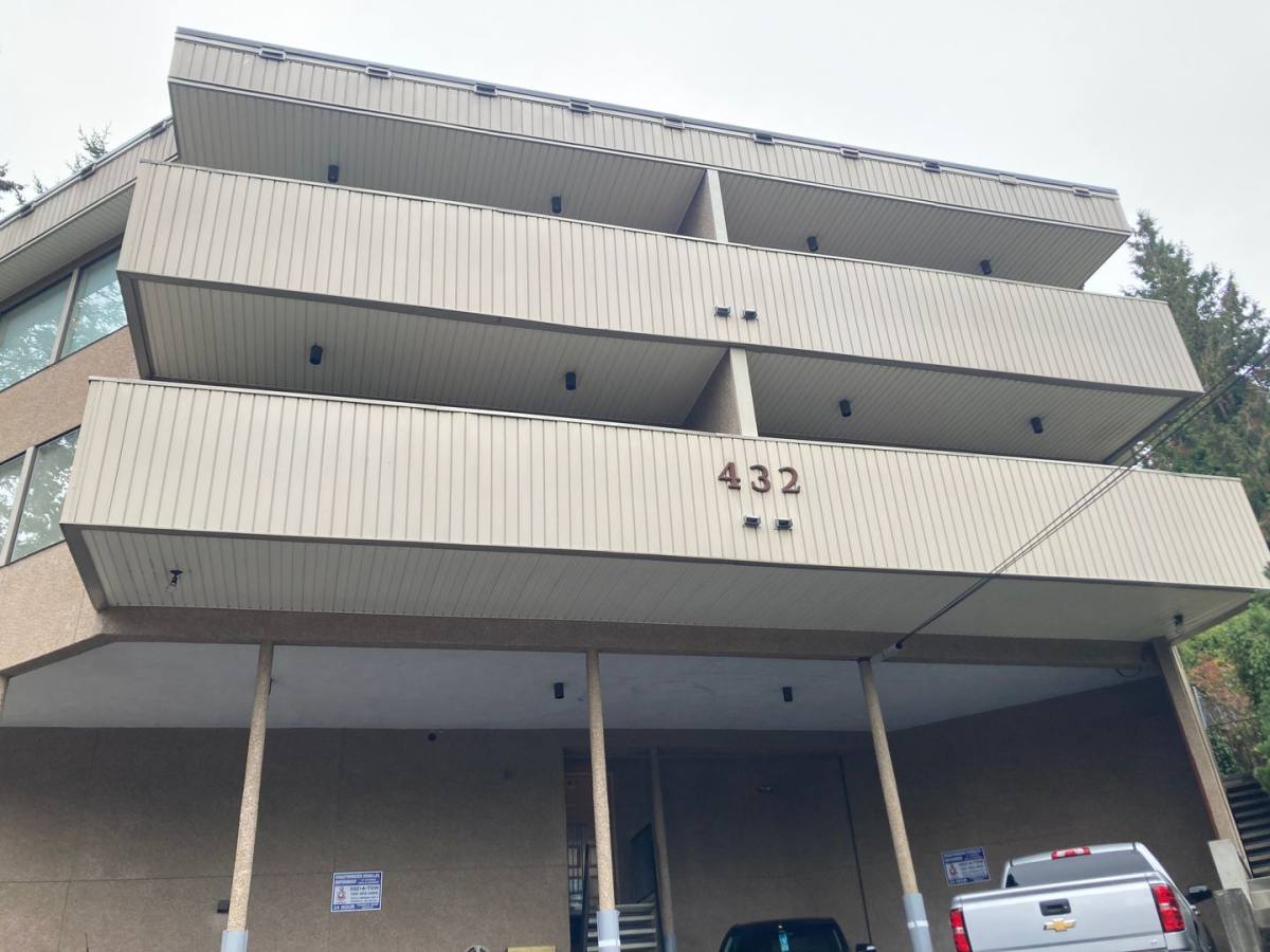 Apartment for rent at 432 SW Ambaum Blvd, Seattle, WA 98166