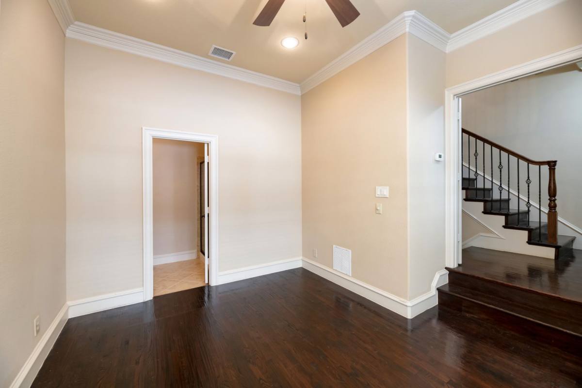 Townhouse for rent at 7914 Bishop Rd, Plano, TX 75024
