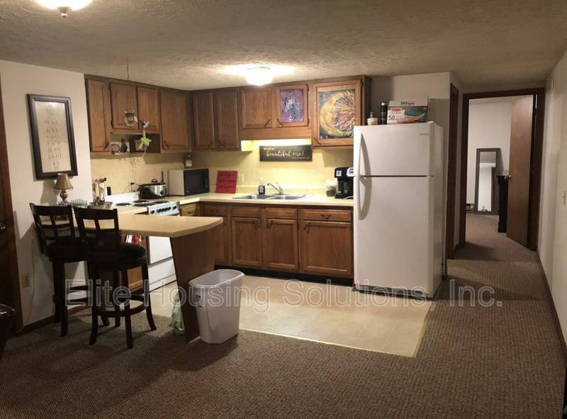 Apartment for rent at 108 E Buck Ave #B, Rural Retreat, VA 24368