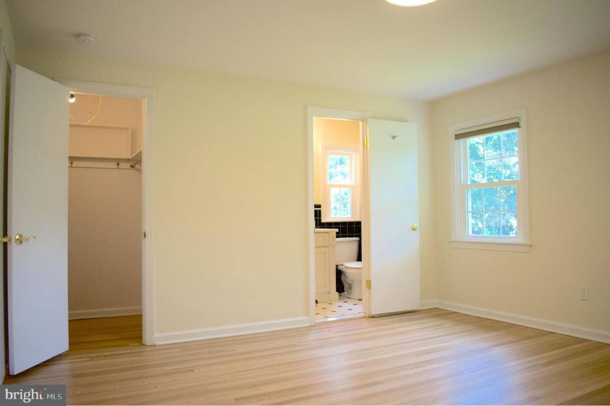 House for rent at 414 Warren Rd, Wayne, PA 19087